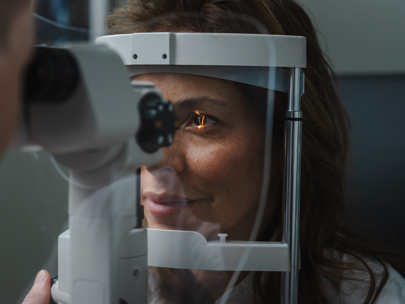 Spar 10.000,- på din grå stær operation